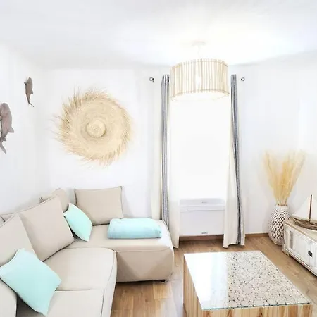Vaiana Yourhosthelper * Bandol